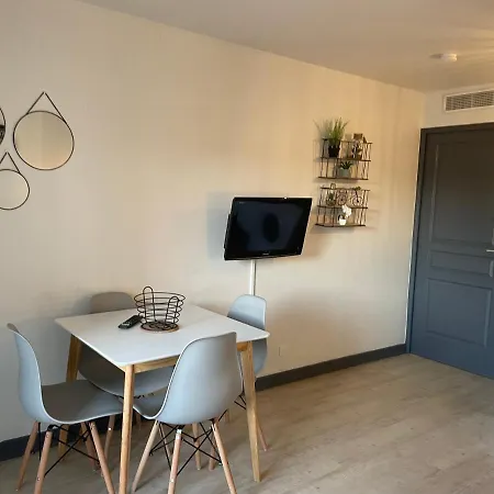 Ds Privee Avec Piscine A 5 Min A Pied Plage!! Apartament *